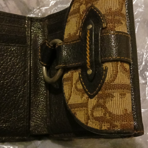 Christian Dior Compact wallet - Picture 8 of 11